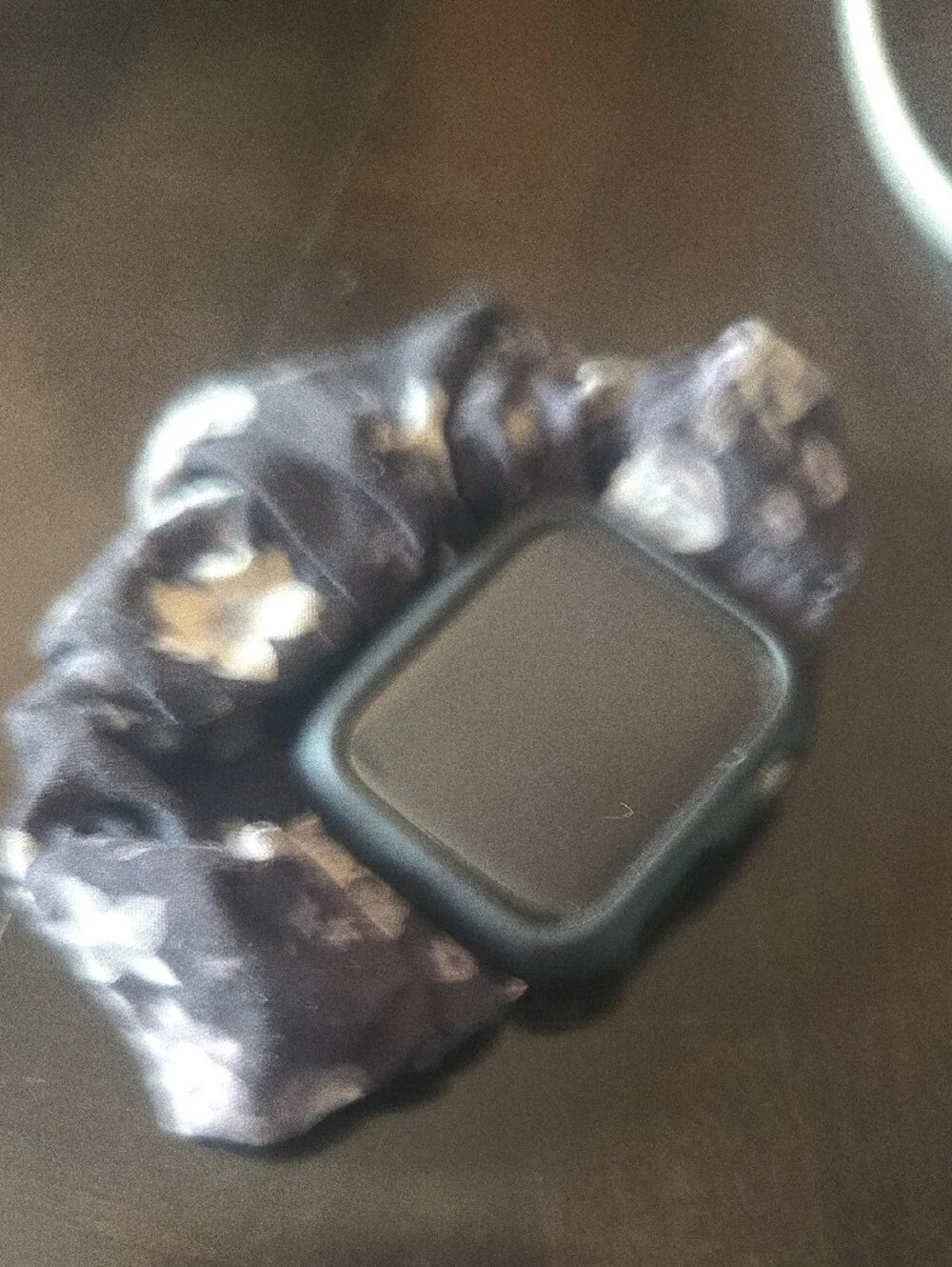 Apple Watch SE Black with Navy Floral Scrunchie Band